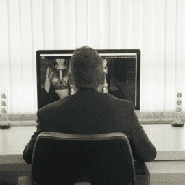 Hoe boek ik een escort?